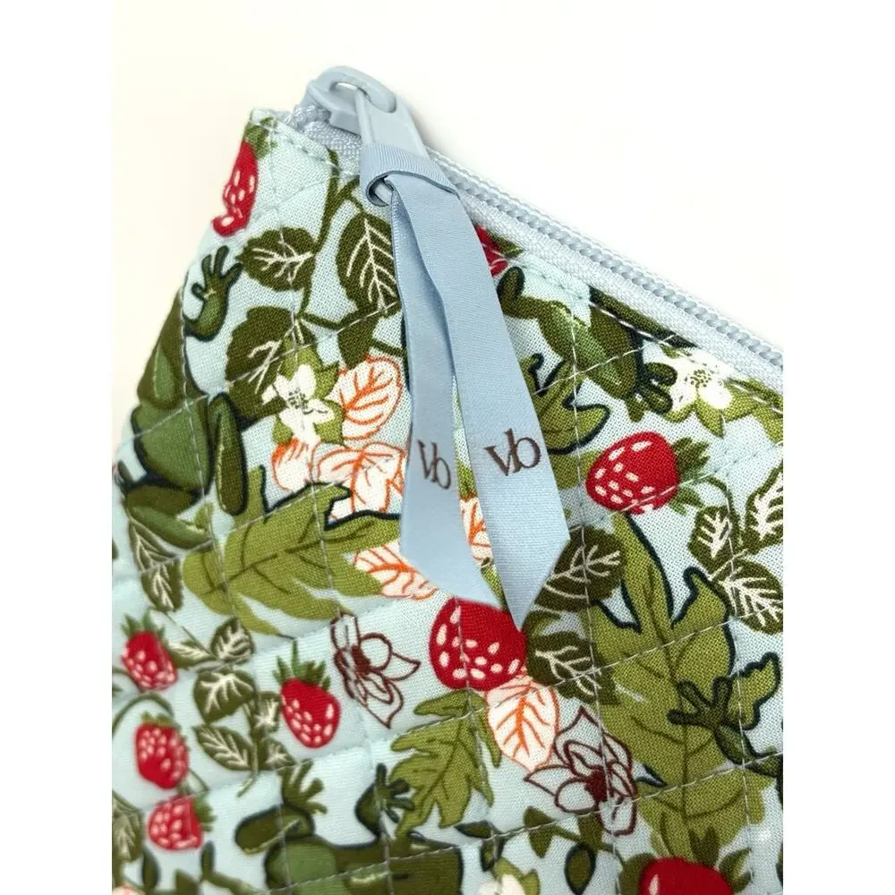 Vera Bradley Frogberry Garden Blue Laptop Pouch Cotton Up To 15 in Laptop Frogs
